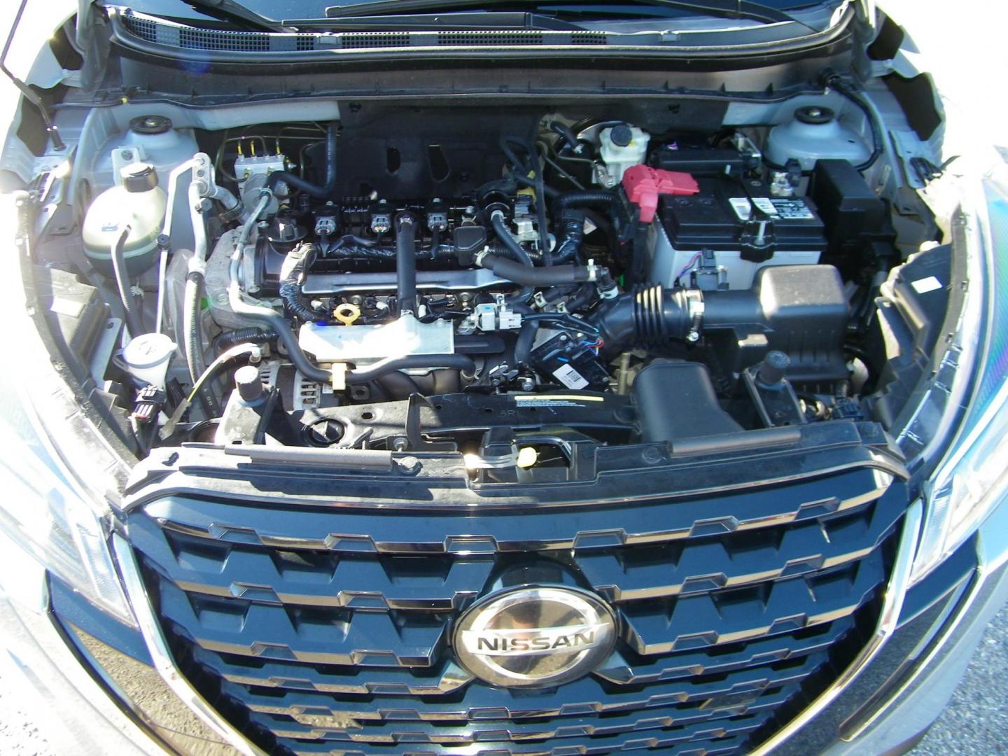 2021 Grey /Grey Nissan Kicks SR (3N1CP5DV2ML) with an 1.6L L4 engine, CVT transmission, located at 4000 Bee Ridge Road, Sarasota, FL, 34233, (941) 926-0300, 27.298664, -82.489151 - Photo#9