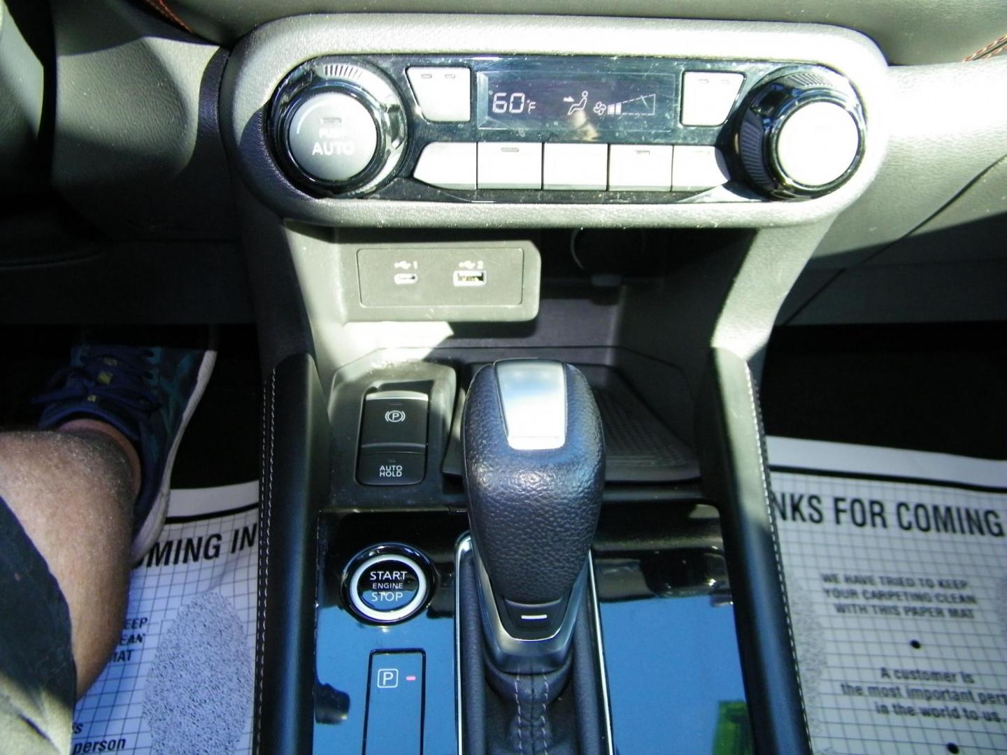 2021 Grey /Grey Nissan Kicks SR (3N1CP5DV2ML) with an 1.6L L4 engine, CVT transmission, located at 4000 Bee Ridge Road, Sarasota, FL, 34233, (941) 926-0300, 27.298664, -82.489151 - Photo#22