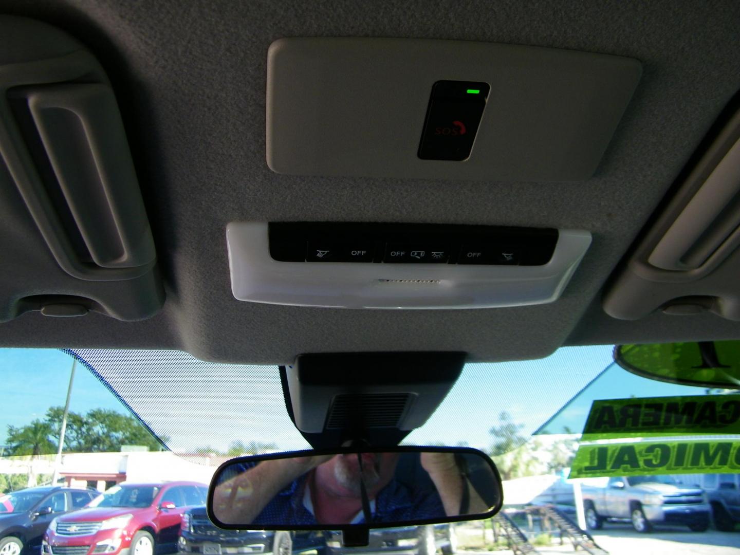 2021 Grey /Grey Nissan Kicks SR (3N1CP5DV2ML) with an 1.6L L4 engine, CVT transmission, located at 4000 Bee Ridge Road, Sarasota, FL, 34233, (941) 926-0300, 27.298664, -82.489151 - Photo#24