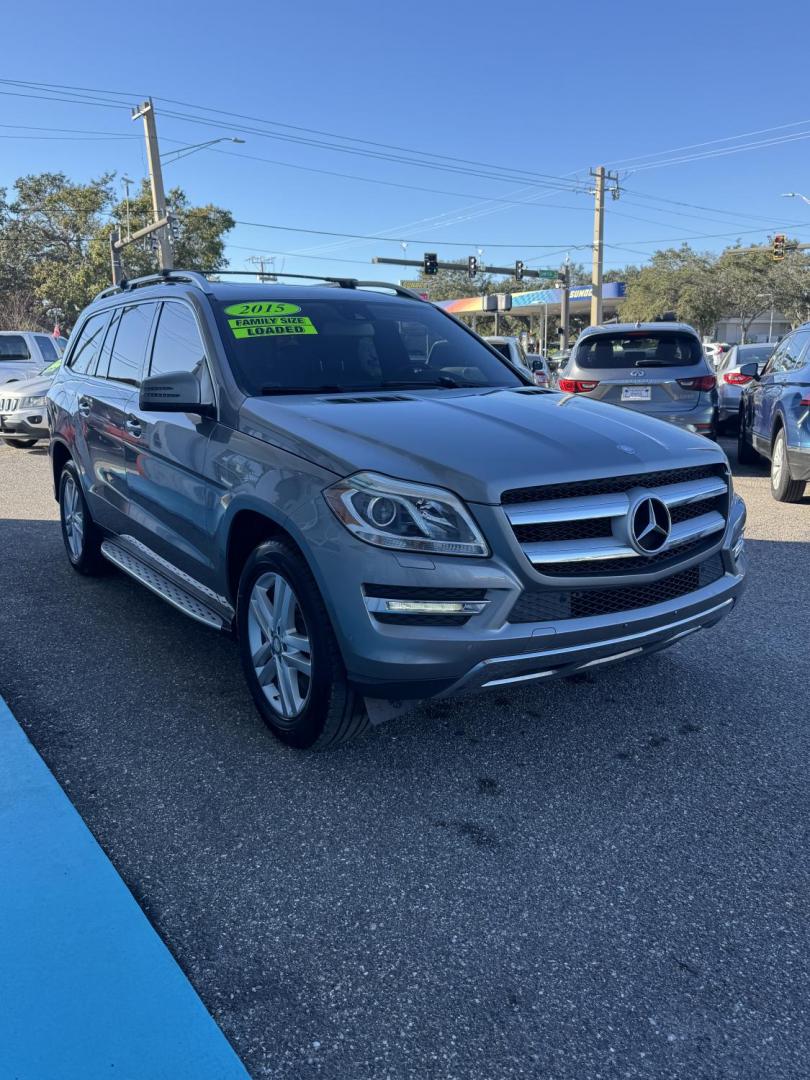 2015 Gray /Black Mercedes-Benz GL-Class GL450 4MATIC (4JGDF6EE2FA) with an 3.0L V6 DOHC 24V TURBO DIESEL engine, 7-Speed Automatic transmission, located at 4000 Bee Ridge Road, Sarasota, FL, 34233, (941) 926-0300, 27.298664, -82.489151 - Photo#1