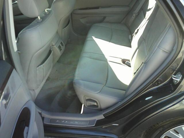 2008 Blue /Beige Toyota Avalon Limited (4T1BK36B18U) with an 3.5L V6 DOHC 24V engine, 6-Speed Automatic Overdrive transmission, located at 4000 Bee Ridge Road, Sarasota, FL, 34233, (941) 926-0300, 27.298664, -82.489151 - Photo#9