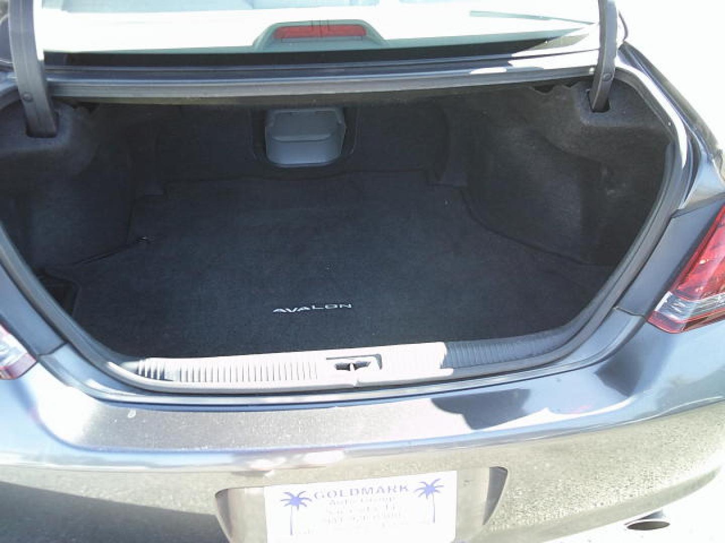 2008 Blue /Beige Toyota Avalon Limited (4T1BK36B18U) with an 3.5L V6 DOHC 24V engine, 6-Speed Automatic Overdrive transmission, located at 4000 Bee Ridge Road, Sarasota, FL, 34233, (941) 926-0300, 27.298664, -82.489151 - Photo#10