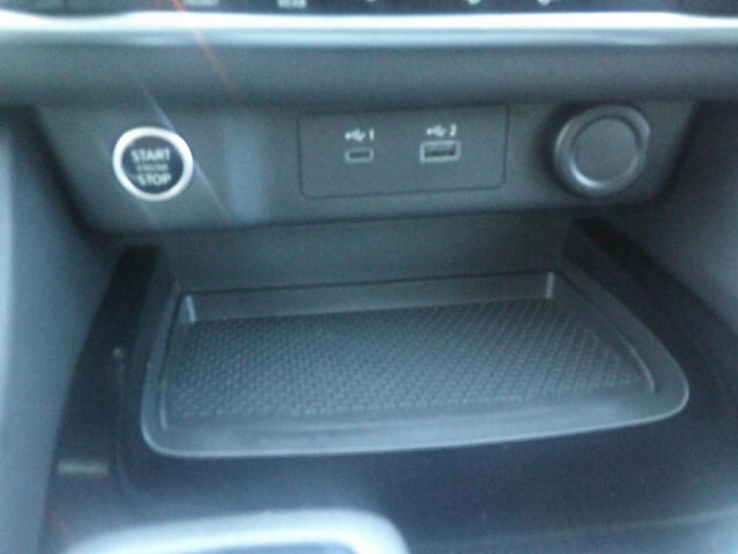 2023 White /Gray Nissan Rogue SV (JN8BT3BA4PW) with an 2.5L L4 DOHC 16V engine, CVT transmission, located at 4000 Bee Ridge Road, Sarasota, FL, 34233, (941) 926-0300, 27.298664, -82.489151 - Photo#18