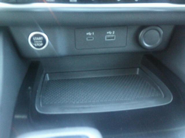 2023 White /Gray Nissan Rogue SV (JN8BT3BA4PW) with an 2.5L L4 DOHC 16V engine, CVT transmission, located at 4000 Bee Ridge Road, Sarasota, FL, 34233, (941) 926-0300, 27.298664, -82.489151 - Photo#18