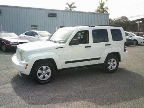 2010 Jeep Liberty Sport 2WD