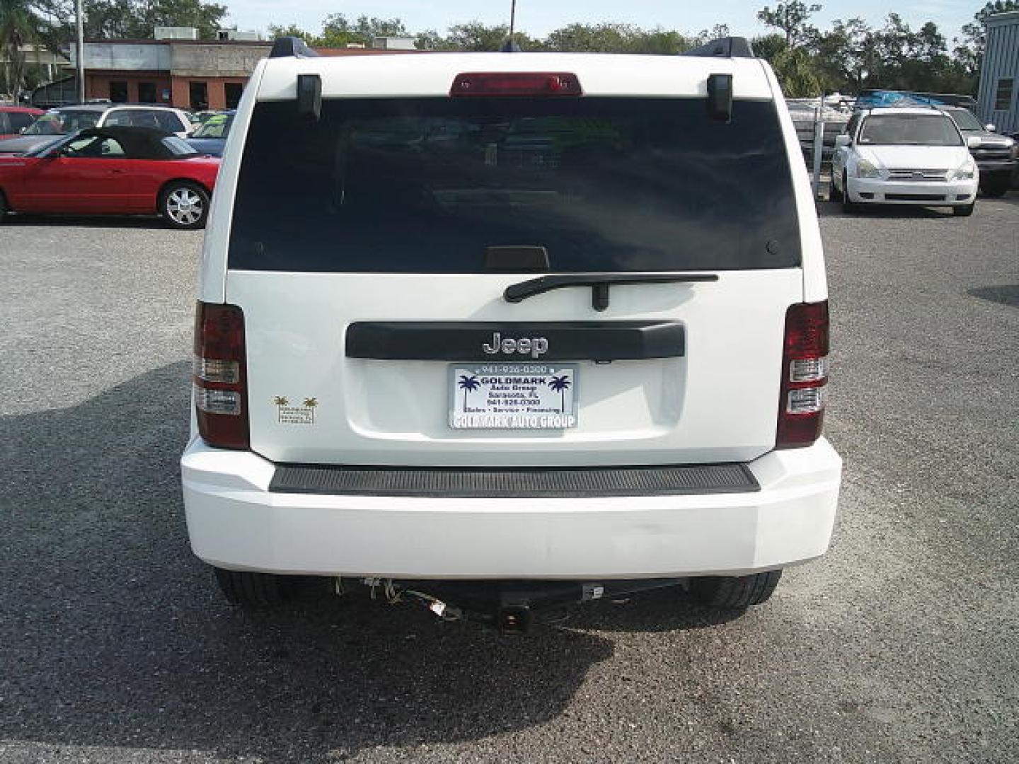 2010 WHITE /Grey Jeep Liberty Sport 2WD (1J4PP2GK4AW) with an 3.7L V6 SOHC 12V engine, 4-Speed Automatic transmission, located at 4000 Bee Ridge Road, Sarasota, FL, 34233, (941) 926-0300, 27.298664, -82.489151 - Photo#4