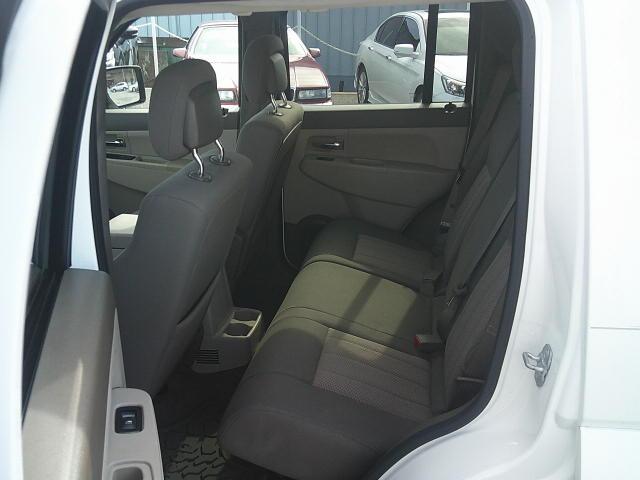 2010 WHITE /Grey Jeep Liberty Sport 2WD (1J4PP2GK4AW) with an 3.7L V6 SOHC 12V engine, 4-Speed Automatic transmission, located at 4000 Bee Ridge Road, Sarasota, FL, 34233, (941) 926-0300, 27.298664, -82.489151 - Photo#9