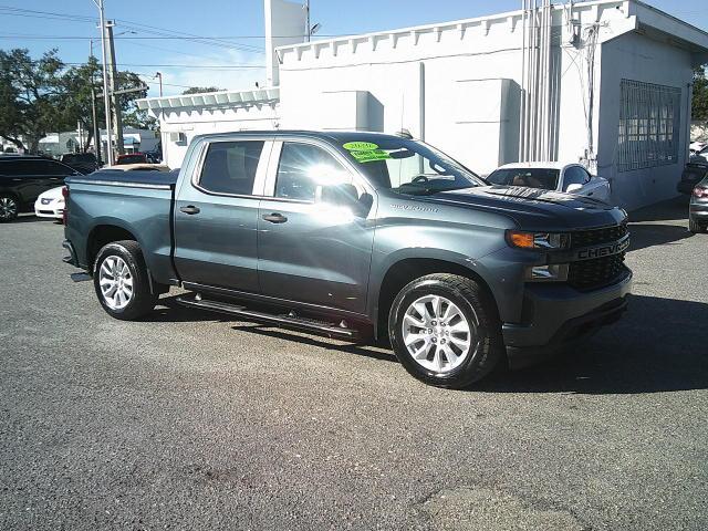 2020 Gray /Black Chevrolet Silverado 1500 Custom Crew Cab Long Box 2WD (3GCPWBEH9LG) with an 4.3L V6 engine, 6A transmission, located at 4000 Bee Ridge Road, Sarasota, FL, 34233, (941) 926-0300, 27.298664, -82.489151 - Photo#7