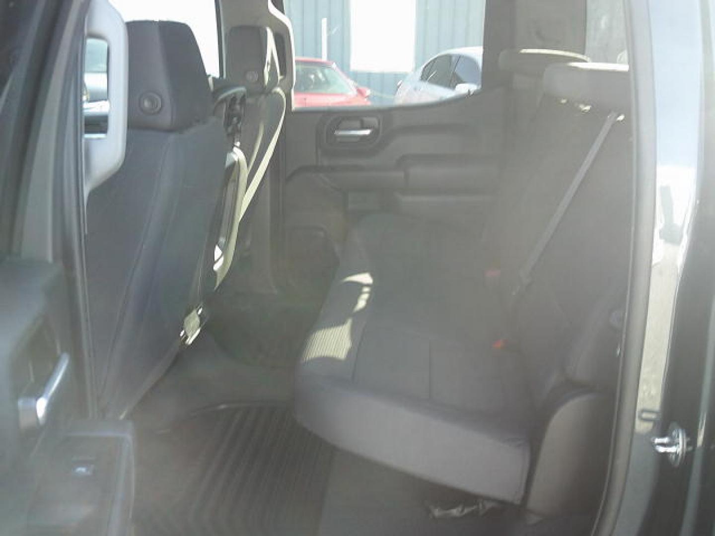 2020 Gray /Black Chevrolet Silverado 1500 Custom Crew Cab Long Box 2WD (3GCPWBEH9LG) with an 4.3L V6 engine, 6A transmission, located at 4000 Bee Ridge Road, Sarasota, FL, 34233, (941) 926-0300, 27.298664, -82.489151 - Photo#10