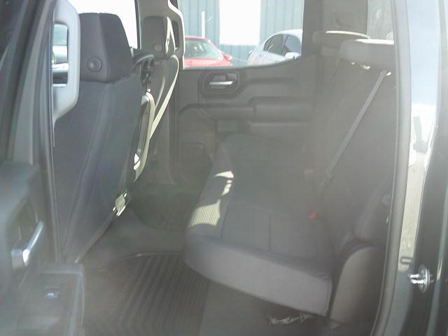 2020 Gray /Black Chevrolet Silverado 1500 Custom Crew Cab Long Box 2WD (3GCPWBEH9LG) with an 4.3L V6 engine, 6A transmission, located at 4000 Bee Ridge Road, Sarasota, FL, 34233, (941) 926-0300, 27.298664, -82.489151 - Photo#10