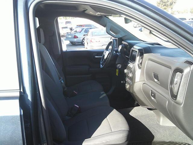 2020 Gray /Black Chevrolet Silverado 1500 Custom Crew Cab Long Box 2WD (3GCPWBEH9LG) with an 4.3L V6 engine, 6A transmission, located at 4000 Bee Ridge Road, Sarasota, FL, 34233, (941) 926-0300, 27.298664, -82.489151 - Photo#13