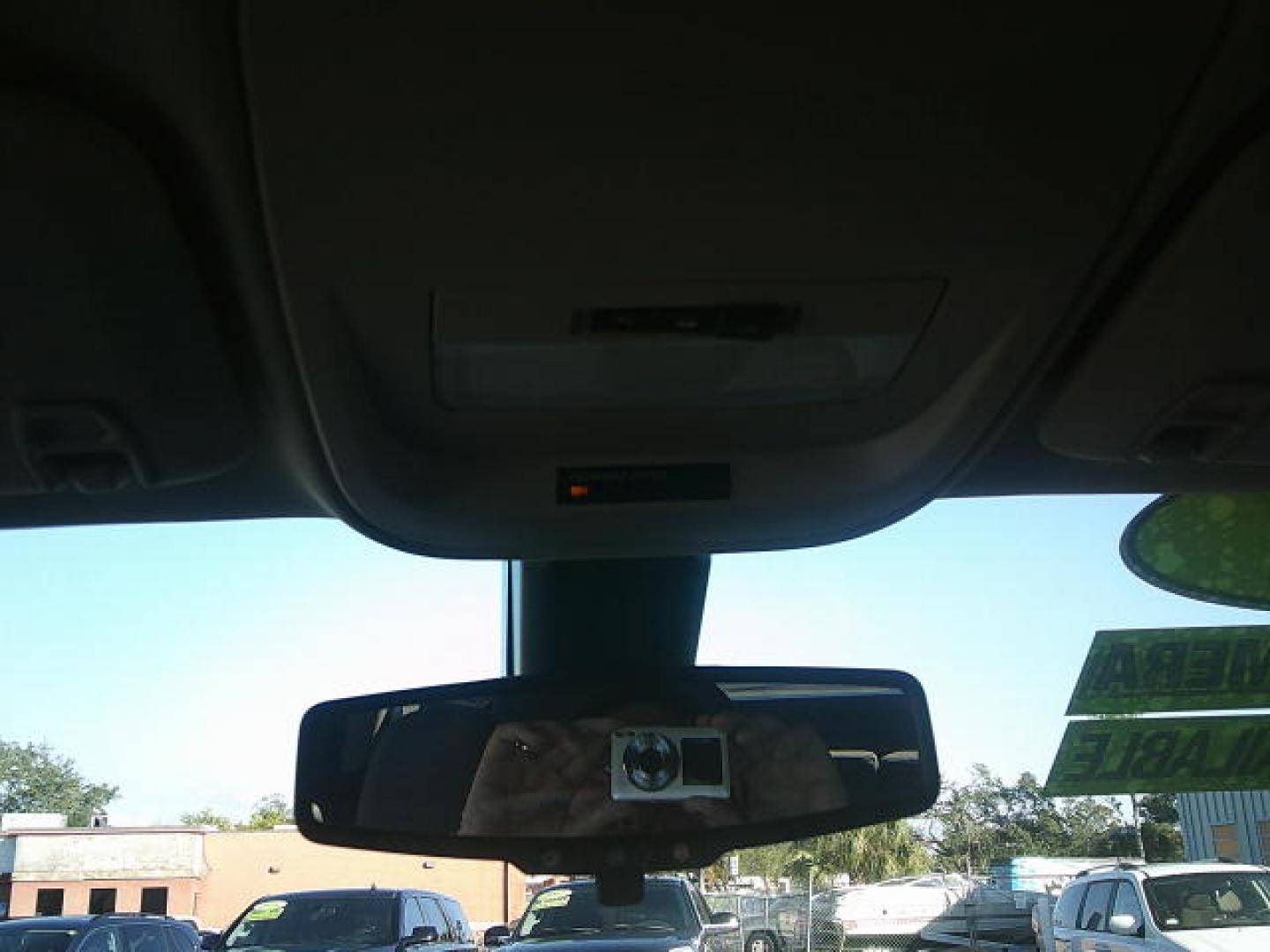 2021 Black /Grey Chevrolet Colorado Work Truck Crew Cab Long Box 2WD (1GCGSBENXM1) with an 3.6L V6 DOHC 24V GAS engine, 6A transmission, located at 4000 Bee Ridge Road, Sarasota, FL, 34233, (941) 926-0300, 27.298664, -82.489151 - Photo#21