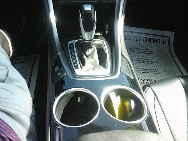 2013 WHITE /Black Ford Fusion Titanium (3FA6P0K93DR) with an 2.0L L4 DOHC 16V engine, Automatic transmission, located at 4000 Bee Ridge Road, Sarasota, FL, 34233, (941) 926-0300, 27.298664, -82.489151 - Photo#18