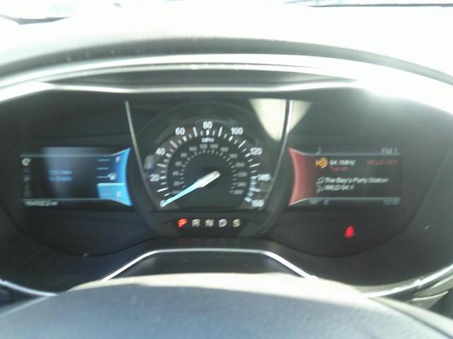 2013 WHITE /Black Ford Fusion Titanium (3FA6P0K93DR) with an 2.0L L4 DOHC 16V engine, Automatic transmission, located at 4000 Bee Ridge Road, Sarasota, FL, 34233, (941) 926-0300, 27.298664, -82.489151 - Photo#21