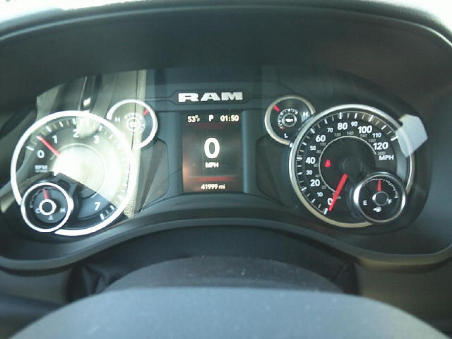 2019 WHITE /Gray RAM 1500 Big Horn Crew Cab SWB 4WD (1C6SRFFT5KN) with an 5.7L V8 OHV 16V engine, 8A transmission, located at 4000 Bee Ridge Road, Sarasota, FL, 34233, (941) 926-0300, 27.298664, -82.489151 - Photo#30