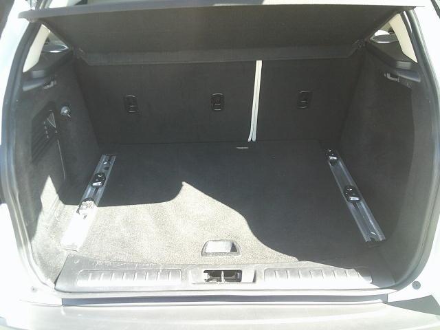 2012 WHITE /Beige Land Rover Range Rover Evoque Prestige Premium 5-Door (SALVV2BG9CH) with an 2.0L L4 DOHC 24V TURBO engine, 6-Speed Automatic transmission, located at 4000 Bee Ridge Road, Sarasota, FL, 34233, (941) 926-0300, 27.298664, -82.489151 - Photo#11