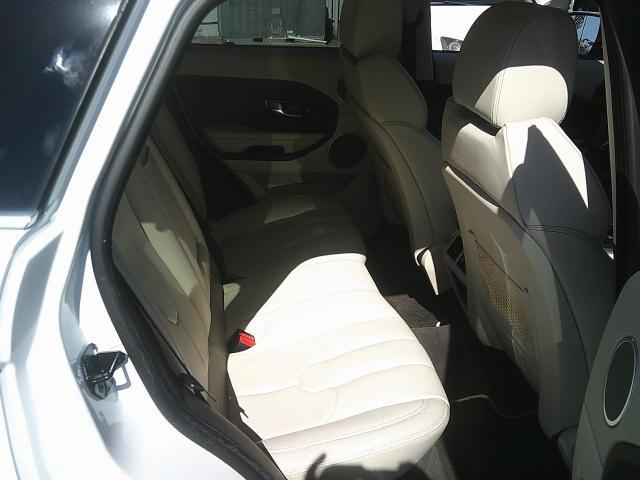 2012 WHITE /Beige Land Rover Range Rover Evoque Prestige Premium 5-Door (SALVV2BG9CH) with an 2.0L L4 DOHC 24V TURBO engine, 6-Speed Automatic transmission, located at 4000 Bee Ridge Road, Sarasota, FL, 34233, (941) 926-0300, 27.298664, -82.489151 - Photo#13