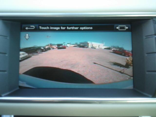 2012 WHITE /Beige Land Rover Range Rover Evoque Prestige Premium 5-Door (SALVV2BG9CH) with an 2.0L L4 DOHC 24V TURBO engine, 6-Speed Automatic transmission, located at 4000 Bee Ridge Road, Sarasota, FL, 34233, (941) 926-0300, 27.298664, -82.489151 - Photo#30