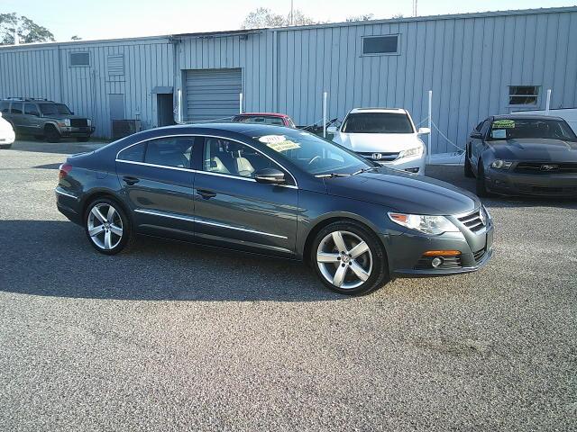 2011 Gray /Black Volkswagen CC Luxury (WVWHP7AN5BE) with an 2.0L L4 DOHC 16V TURBO engine, 6-Speed Automatic transmission, located at 4000 Bee Ridge Road, Sarasota, FL, 34233, (941) 926-0300, 27.298664, -82.489151 - Photo#7