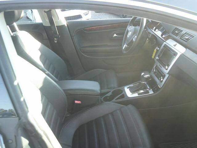 2011 Gray /Black Volkswagen CC Luxury (WVWHP7AN5BE) with an 2.0L L4 DOHC 16V TURBO engine, 6-Speed Automatic transmission, located at 4000 Bee Ridge Road, Sarasota, FL, 34233, (941) 926-0300, 27.298664, -82.489151 - Photo#15
