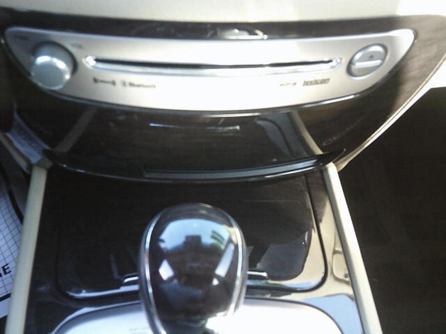 2011 Gold /Beige Hyundai Genesis 3.8L (KMHGC4DE5BU) with an 3.8L V6 DOHC 24V engine, 6-Speed Automatic transmission, located at 4000 Bee Ridge Road, Sarasota, FL, 34233, (941) 926-0300, 27.298664, -82.489151 - Photo#21