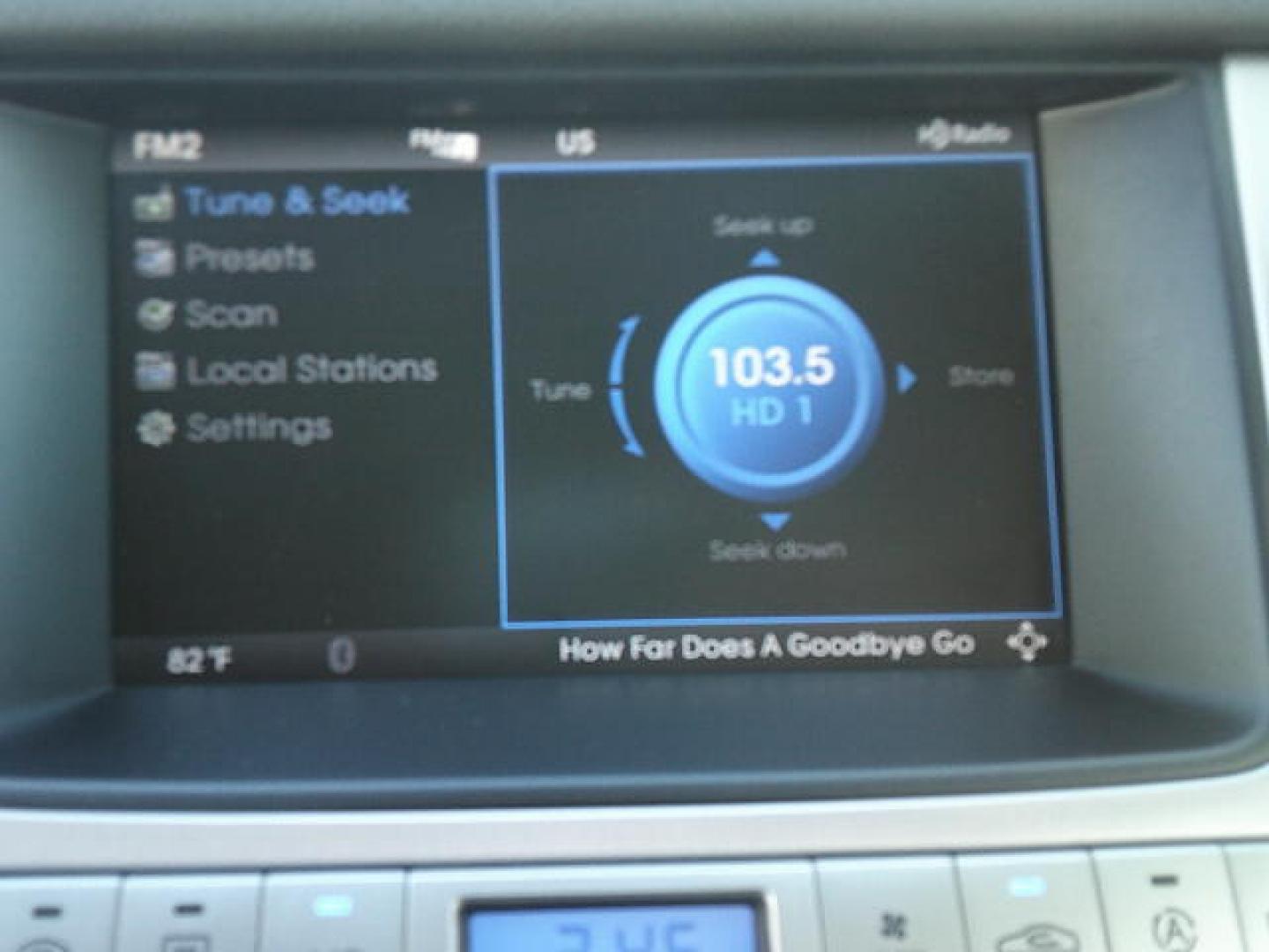 2011 Gold /Beige Hyundai Genesis 3.8L (KMHGC4DE5BU) with an 3.8L V6 DOHC 24V engine, 6-Speed Automatic transmission, located at 4000 Bee Ridge Road, Sarasota, FL, 34233, (941) 926-0300, 27.298664, -82.489151 - Photo#27