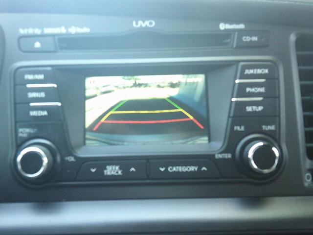 2012 Gray /Beige Kia Optima EX (5XXGN4A75CG) with an 2.4L L4 DOHC 16V engine, 6-Speed Automatic transmission, located at 4000 Bee Ridge Road, Sarasota, FL, 34233, (941) 926-0300, 27.298664, -82.489151 - Photo#15