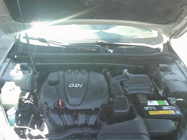 2012 Gray /Beige Kia Optima EX (5XXGN4A75CG) with an 2.4L L4 DOHC 16V engine, 6-Speed Automatic transmission, located at 4000 Bee Ridge Road, Sarasota, FL, 34233, (941) 926-0300, 27.298664, -82.489151 - Photo#8