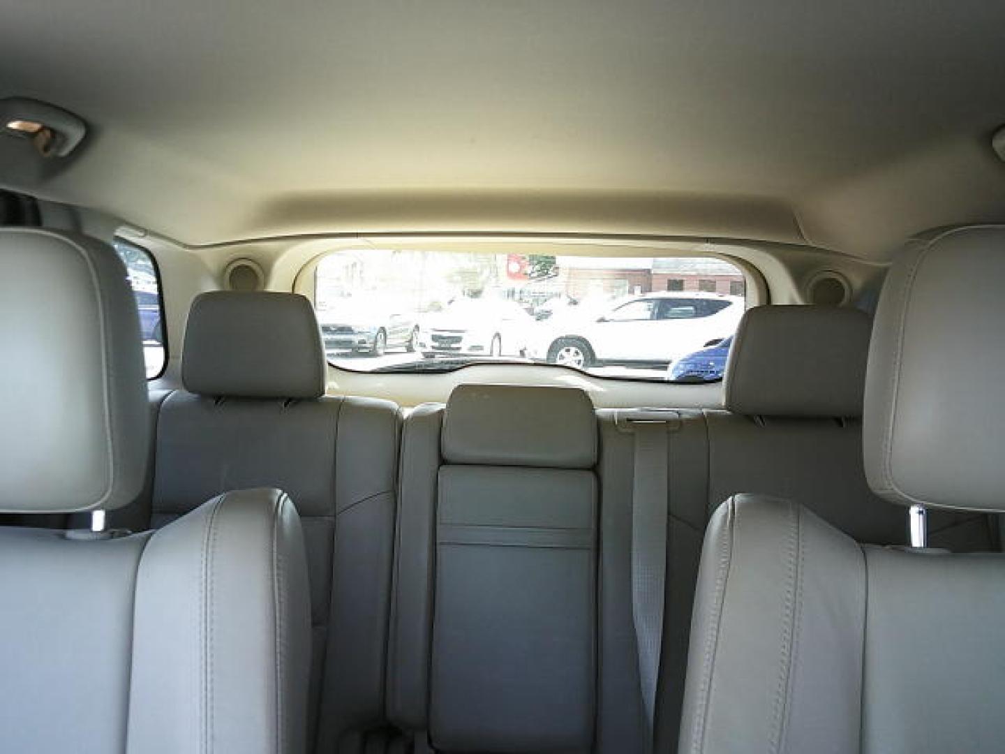 2014 WHITE /Beige Jeep Grand Cherokee Limited 2WD (1C4RJEBG5EC) with an 3.6L V6 DOHC 24V engine, 5-Speed Automatic transmission, located at 4000 Bee Ridge Road, Sarasota, FL, 34233, (941) 926-0300, 27.298664, -82.489151- Photo#18