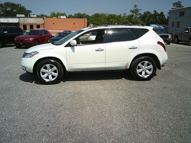 2007 WHITE /Beige Nissan Murano S 2WD (JN8AZ08T87W) with an 3.5L V6 DOHC 24V engine, Automatic CVT Overdrive transmission, located at 4000 Bee Ridge Road, Sarasota, FL, 34233, (941) 926-0300, 27.298664, -82.489151 - Photo#2