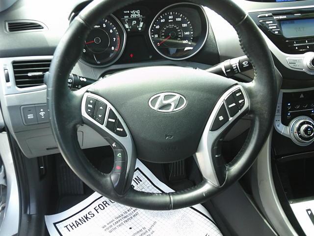 2012 Silver /Gray Hyundai Elantra Limited (5NPDH4AE1CH) with an 1.8L L4 DOHC 16V engine, 6-Speed Automatic transmission, located at 4000 Bee Ridge Road, Sarasota, FL, 34233, (941) 926-0300, 27.298664, -82.489151 - Photo#19