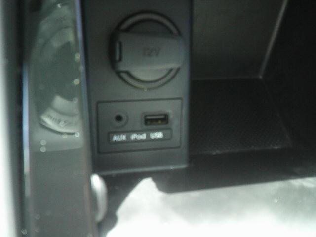 2012 Silver /Gray Hyundai Elantra Limited (5NPDH4AE1CH) with an 1.8L L4 DOHC 16V engine, 6-Speed Automatic transmission, located at 4000 Bee Ridge Road, Sarasota, FL, 34233, (941) 926-0300, 27.298664, -82.489151 - Photo#23