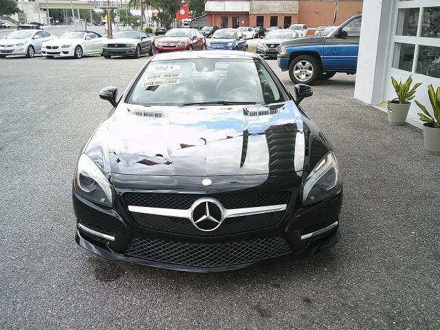 2015 Black /Black Mercedes-Benz SL-Class SL400 (WDDJK6FA0FF) with an 3.0L V6 DOHC 24V engine, 7-Speed Automatic transmission, located at 4000 Bee Ridge Road, Sarasota, FL, 34233, (941) 926-0300, 27.298664, -82.489151 - Photo#3