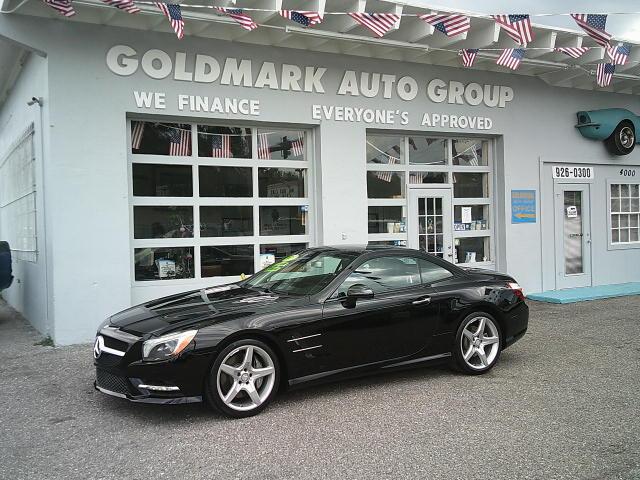 2015 Black /Black Mercedes-Benz SL-Class SL400 (WDDJK6FA0FF) with an 3.0L V6 DOHC 24V engine, 7-Speed Automatic transmission, located at 4000 Bee Ridge Road, Sarasota, FL, 34233, (941) 926-0300, 27.298664, -82.489151 - Photo#1