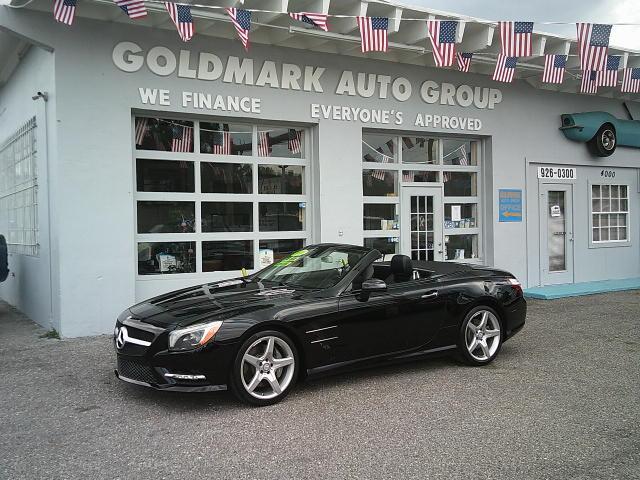 2015 Black /Black Mercedes-Benz SL-Class SL400 (WDDJK6FA0FF) with an 3.0L V6 DOHC 24V engine, 7-Speed Automatic transmission, located at 4000 Bee Ridge Road, Sarasota, FL, 34233, (941) 926-0300, 27.298664, -82.489151 - Photo#0