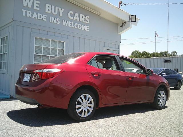 2014 Red /Grey Toyota Corolla L 4-Speed AT (5YFBURHE5EP) with an 1.8L L4 DOHC 16V engine, 4-Speed Automatic transmission, located at 4000 Bee Ridge Road, Sarasota, FL, 34233, (941) 926-0300, 27.298664, -82.489151 - Photo#6