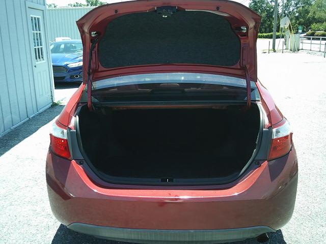 2014 Red /Grey Toyota Corolla L 4-Speed AT (5YFBURHE5EP) with an 1.8L L4 DOHC 16V engine, 4-Speed Automatic transmission, located at 4000 Bee Ridge Road, Sarasota, FL, 34233, (941) 926-0300, 27.298664, -82.489151 - Photo#10