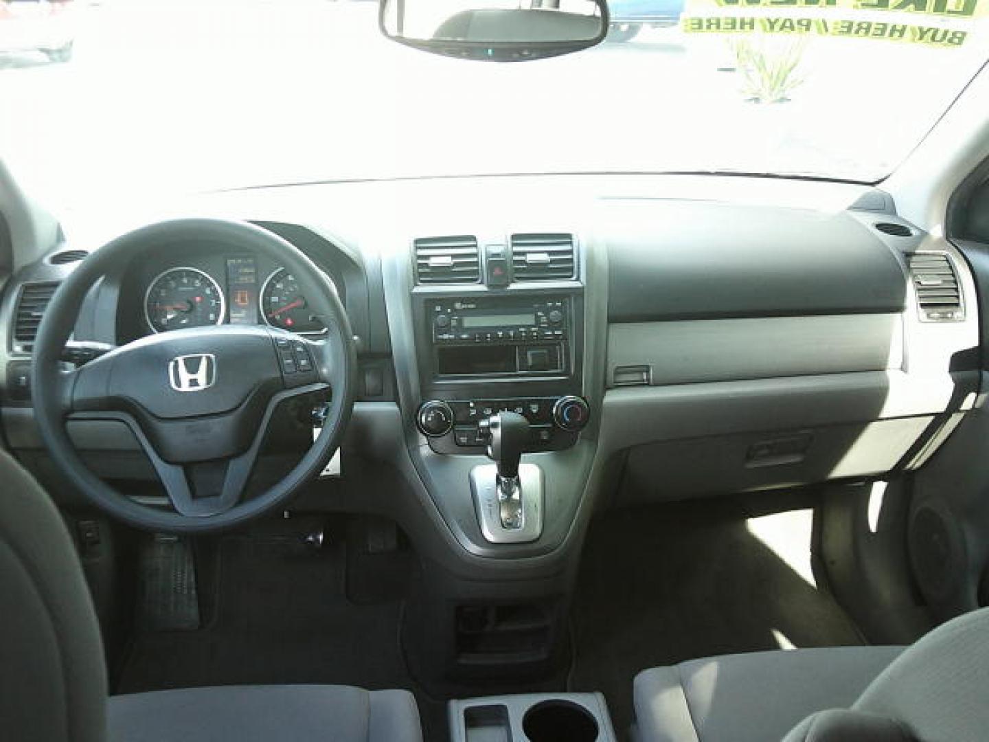 2011 WHITE /Black Honda CR-V LX 2WD 5-Speed AT (3CZRE3H37BG) with an 2.4L L4 DOHC 16V engine, 5-Speed Automatic transmission, located at 4000 Bee Ridge Road, Sarasota, FL, 34233, (941) 926-0300, 27.298664, -82.489151- Photo#10