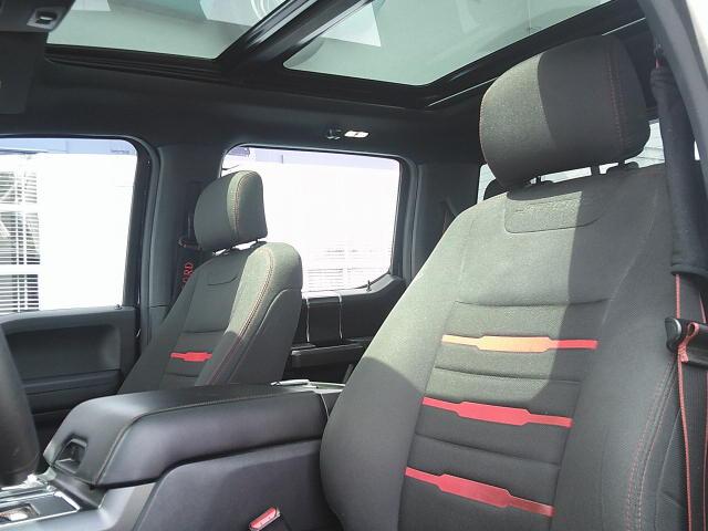 2016 Black /Black Ford F-150 King-Ranch SuperCrew 5.5-ft. 2WD (1FTEW1CP9GF) with an 2.7L V6 DOHC 24V engine, 6A transmission, located at 4000 Bee Ridge Road, Sarasota, FL, 34233, (941) 926-0300, 27.298664, -82.489151 - Photo#13