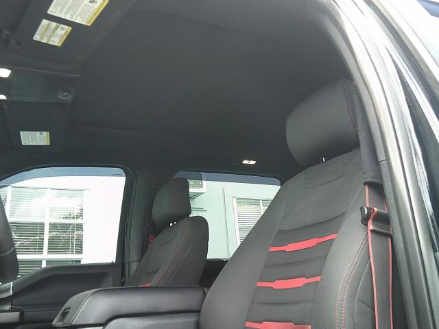 2016 Black /Black Ford F-150 King-Ranch SuperCrew 5.5-ft. 2WD (1FTEW1CP9GF) with an 2.7L V6 DOHC 24V engine, 6A transmission, located at 4000 Bee Ridge Road, Sarasota, FL, 34233, (941) 926-0300, 27.298664, -82.489151 - Photo#19