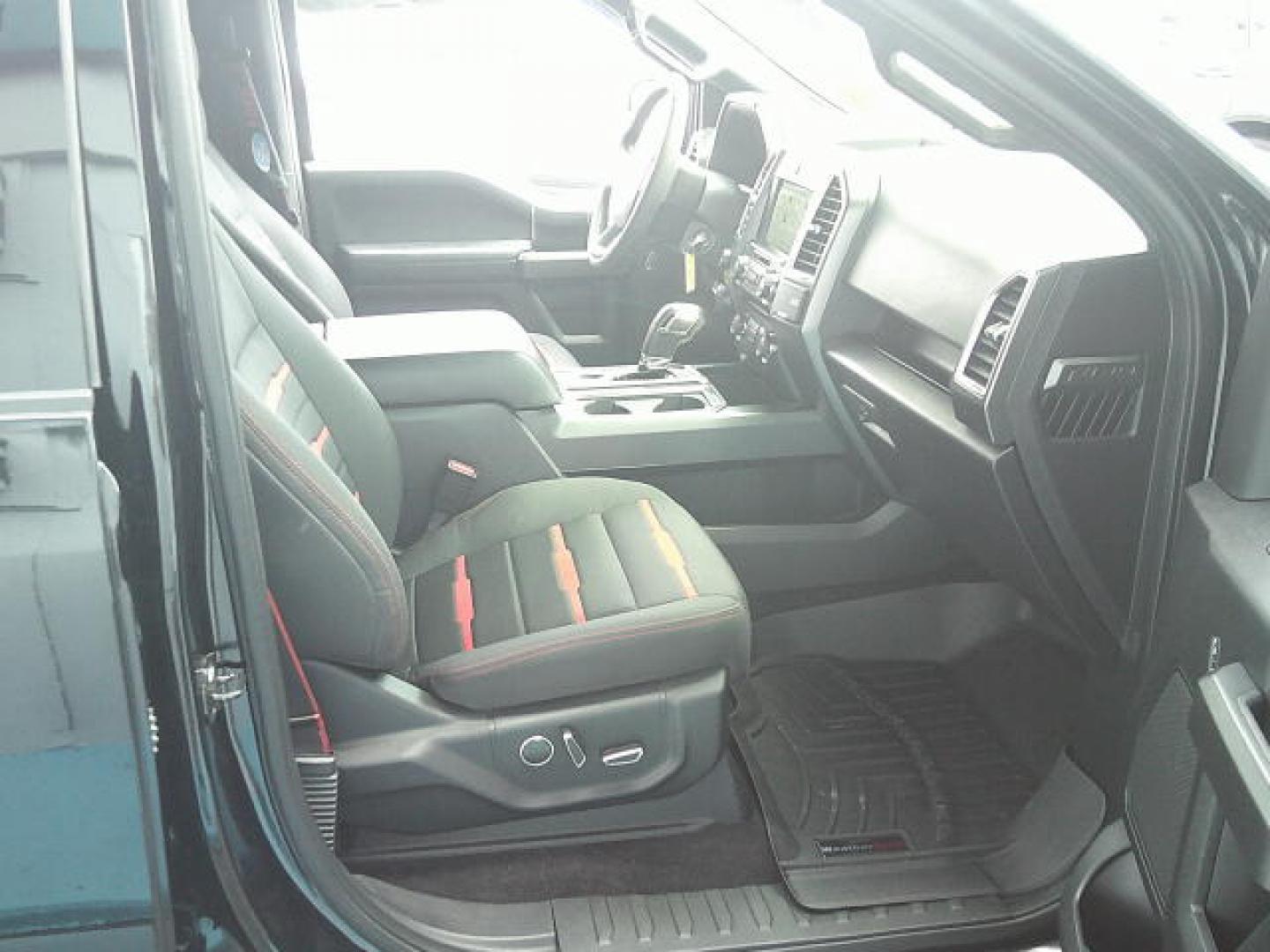 2016 Black /Black Ford F-150 King-Ranch SuperCrew 5.5-ft. 2WD (1FTEW1CP9GF) with an 2.7L V6 DOHC 24V engine, 6A transmission, located at 4000 Bee Ridge Road, Sarasota, FL, 34233, (941) 926-0300, 27.298664, -82.489151 - Photo#21
