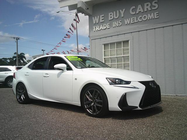 2020 WHITE /Red Lexus IS 350 F SPORT F SPORT 350 RWD (JTHGZ1B21L5) with an 3.5L V6 24V DOHC engine, 8A transmission, located at 4000 Bee Ridge Road, Sarasota, FL, 34233, (941) 926-0300, 27.298664, -82.489151 - Photo#5