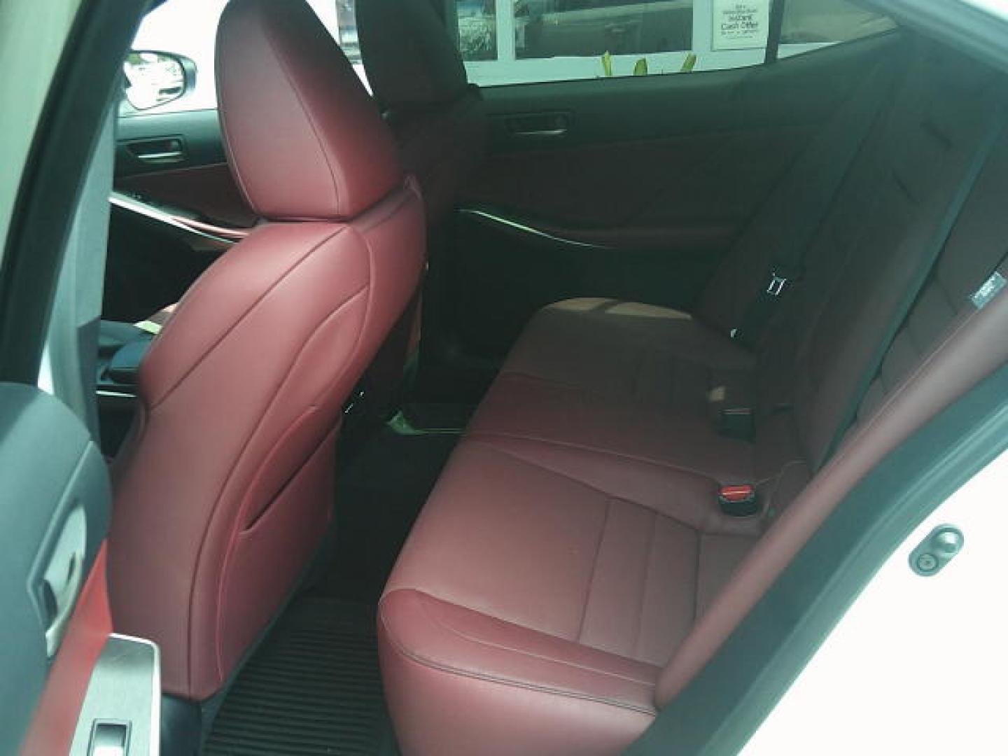 2020 WHITE /Red Lexus IS 350 F SPORT F SPORT 350 RWD (JTHGZ1B21L5) with an 3.5L V6 24V DOHC engine, 8A transmission, located at 4000 Bee Ridge Road, Sarasota, FL, 34233, (941) 926-0300, 27.298664, -82.489151 - Photo#13
