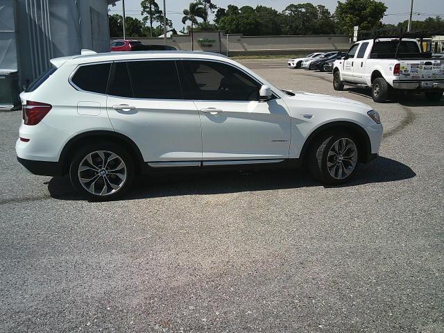 2016 WHITE /Camel BMW X3 xDrive28d (5UXWY3C50G0) with an 2.0L L4 DOHC 16V DIESEL engine, 8-Speed Automatic transmission, located at 4000 Bee Ridge Road, Sarasota, FL, 34233, (941) 926-0300, 27.298664, -82.489151 - Photo#6