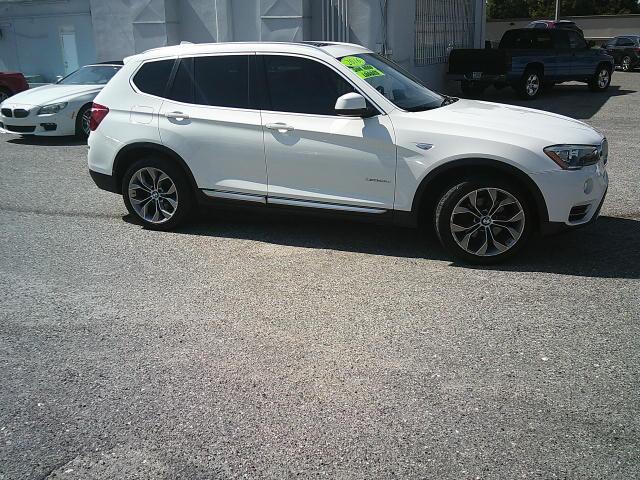 2016 WHITE /Camel BMW X3 xDrive28d (5UXWY3C50G0) with an 2.0L L4 DOHC 16V DIESEL engine, 8-Speed Automatic transmission, located at 4000 Bee Ridge Road, Sarasota, FL, 34233, (941) 926-0300, 27.298664, -82.489151 - Photo#7