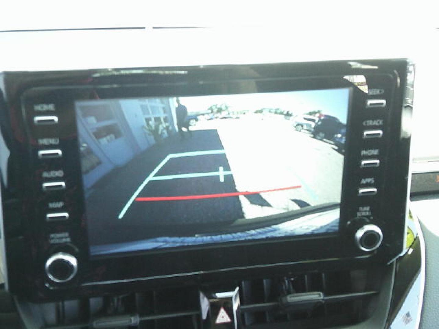2020 Black /Black Toyota Corolla LE (5YFEPRAE3LP) with an 1.8L L4 DOHC 16V engine, CVT transmission, located at 4000 Bee Ridge Road, Sarasota, FL, 34233, (941) 926-0300, 27.298664, -82.489151 - Photo#13