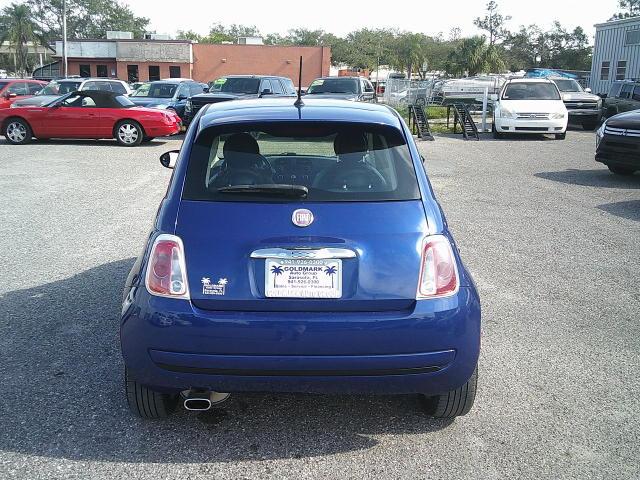 2013 Blue /Grey Fiat 500 Pop Hatchback (3C3CFFAR5DT) with an 1.4L L4 engine, Manual transmission, located at 4000 Bee Ridge Road, Sarasota, FL, 34233, (941) 926-0300, 27.298664, -82.489151 - Photo#4