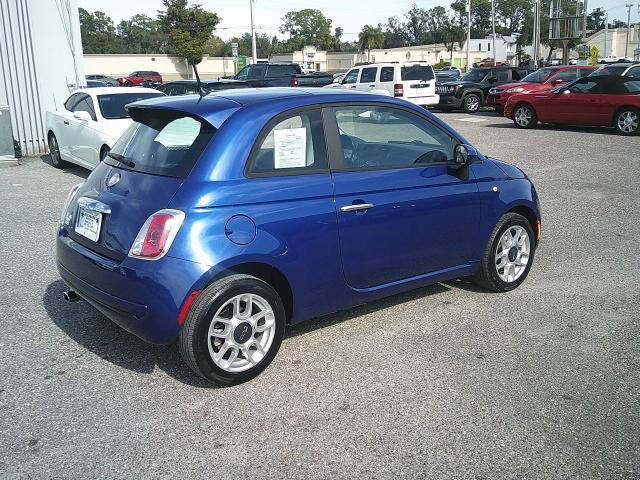 2013 Blue /Grey Fiat 500 Pop Hatchback (3C3CFFAR5DT) with an 1.4L L4 engine, Manual transmission, located at 4000 Bee Ridge Road, Sarasota, FL, 34233, (941) 926-0300, 27.298664, -82.489151 - Photo#5