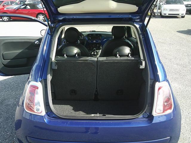 2013 Blue /Grey Fiat 500 Pop Hatchback (3C3CFFAR5DT) with an 1.4L L4 engine, Manual transmission, located at 4000 Bee Ridge Road, Sarasota, FL, 34233, (941) 926-0300, 27.298664, -82.489151 - Photo#11