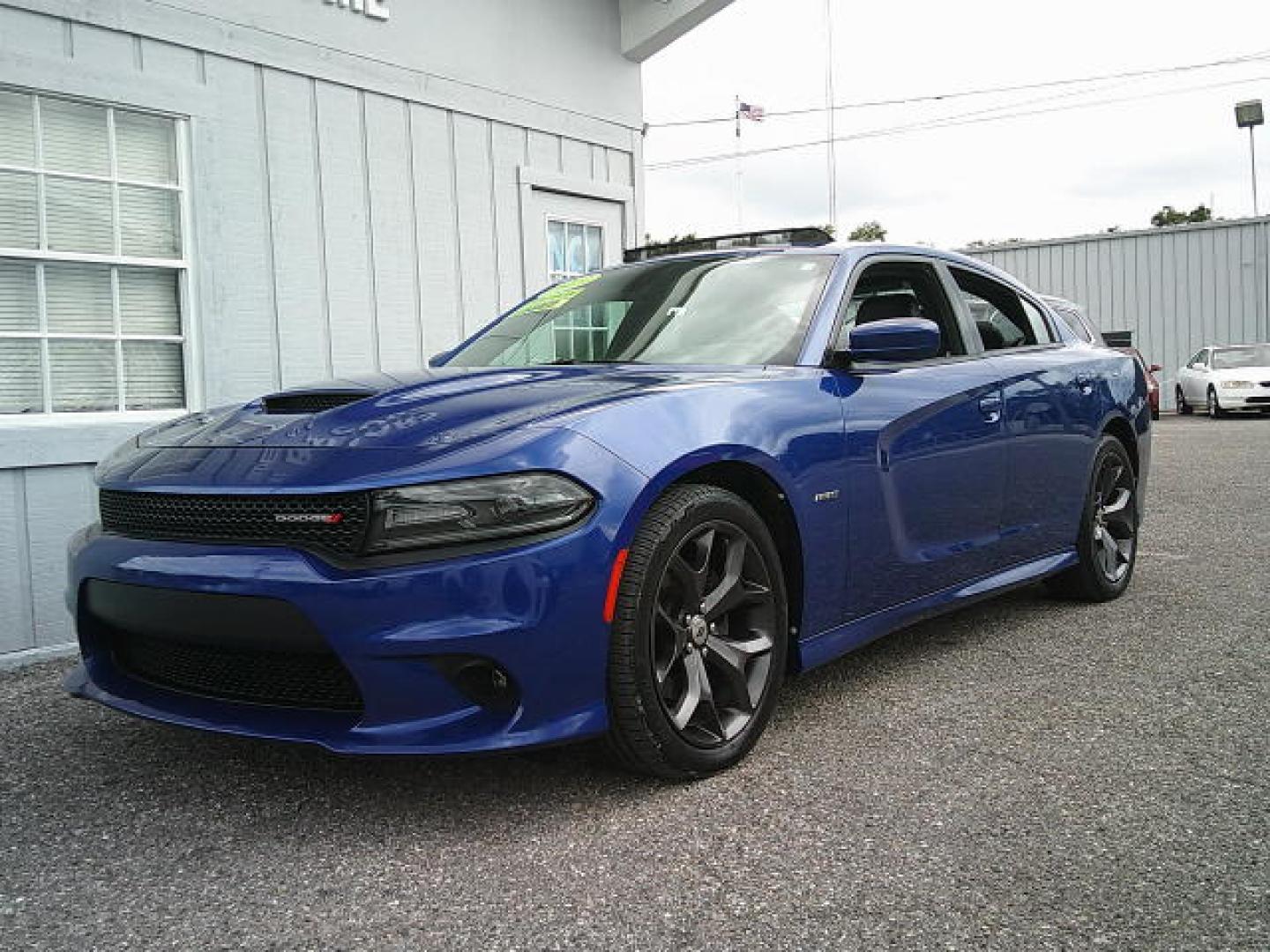 2018 Blue /Black Dodge Charger R/T (2C3CDXCT6JH) with an 5.7L V8 OHV 16V engine, 8A transmission, located at 4000 Bee Ridge Road, Sarasota, FL, 34233, (941) 926-0300, 27.298664, -82.489151- Photo#6